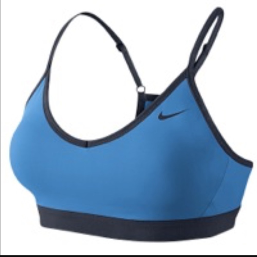 NWT Nike Sports Bra